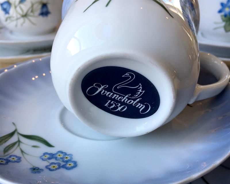 Garveriet Kafe og gjenbruksutsalg i Snåsa - secondhand kaffekopp fra Svaneholm