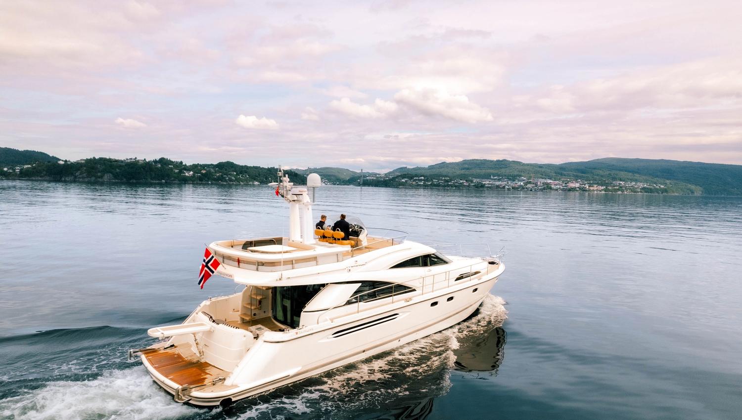 Fairline Squadron 58