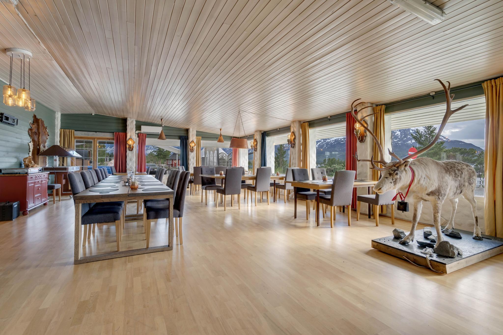 Sarvvis Restaurant - Lyngenfjord Hotel
