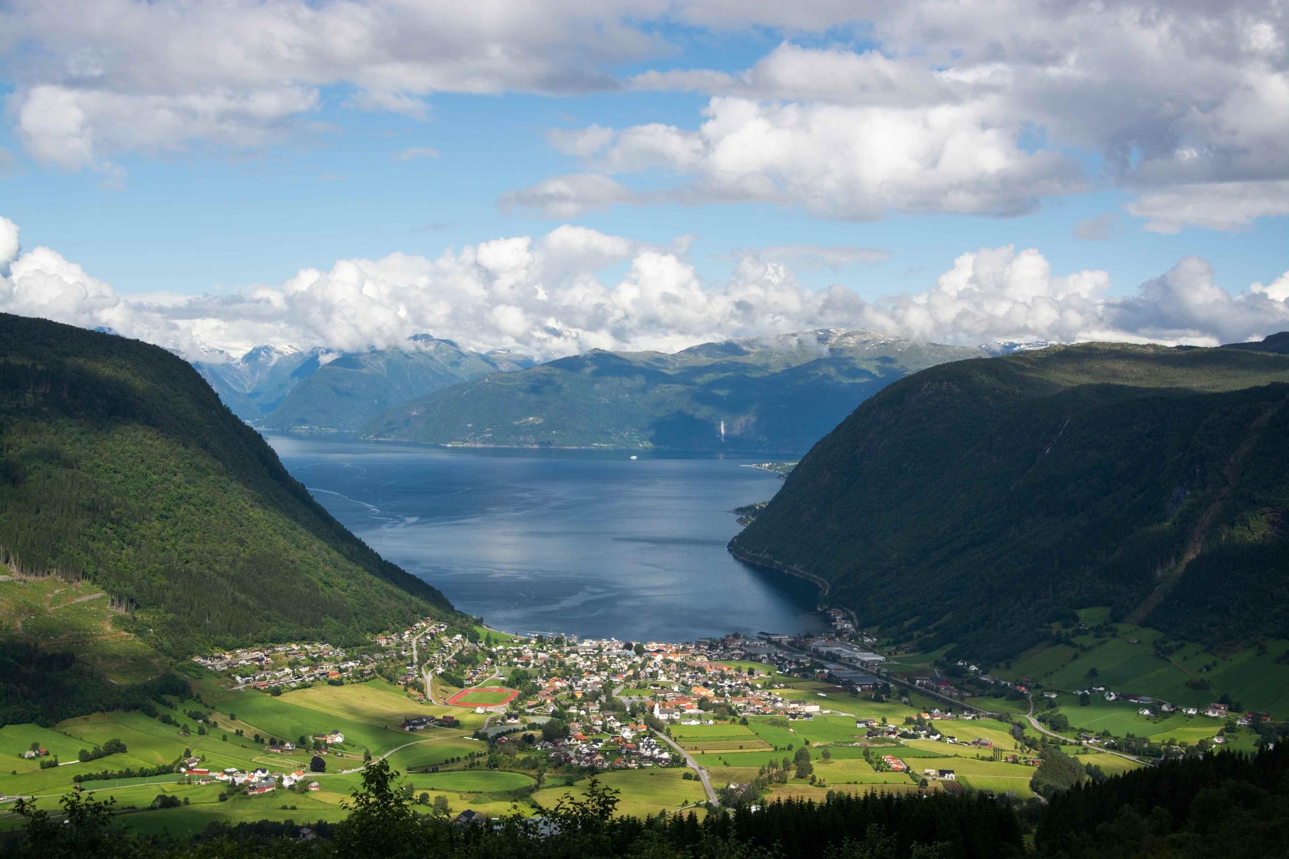 Guida tur til ciderhuset Balholm i Balestrand
