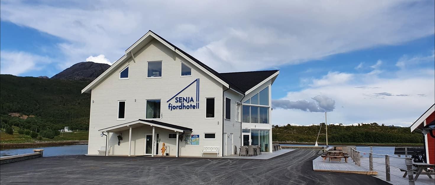 outdoor photo of the hotel