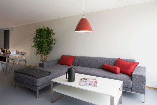 Sofa og bord