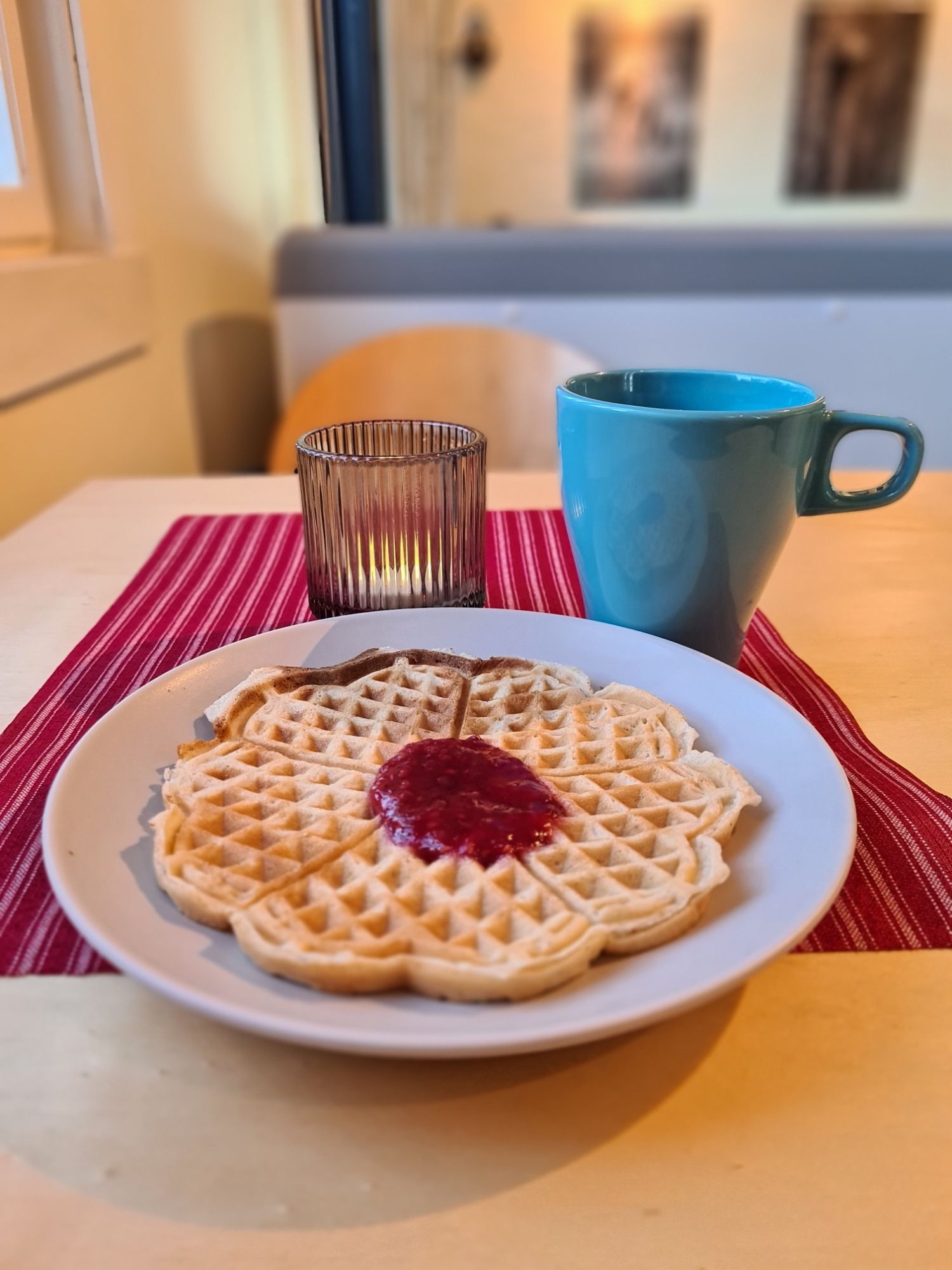 Vaffel og kaffe