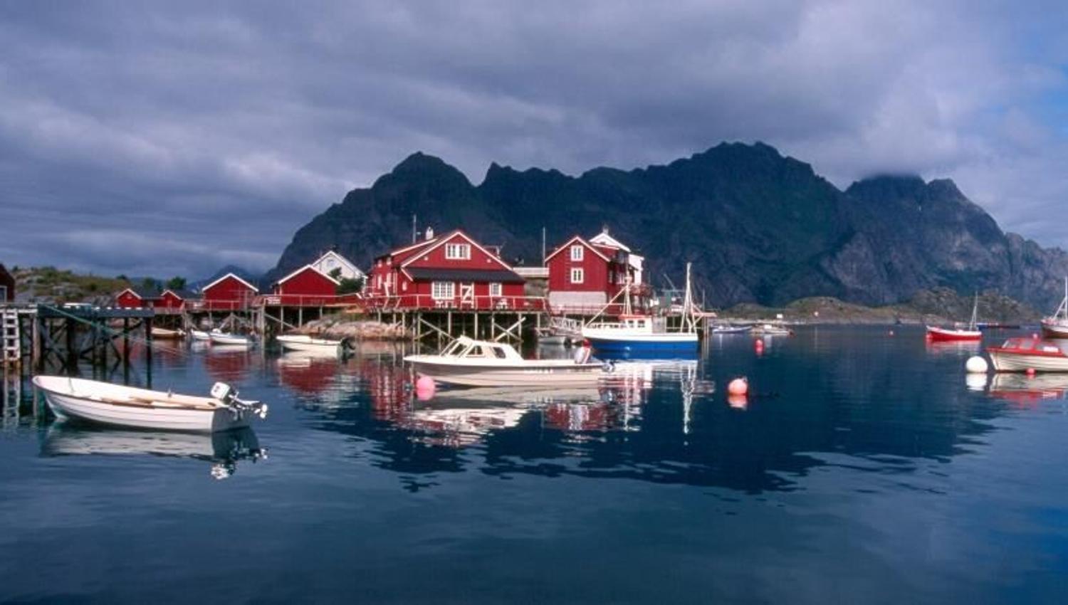 Henningsvær Rorbuer
