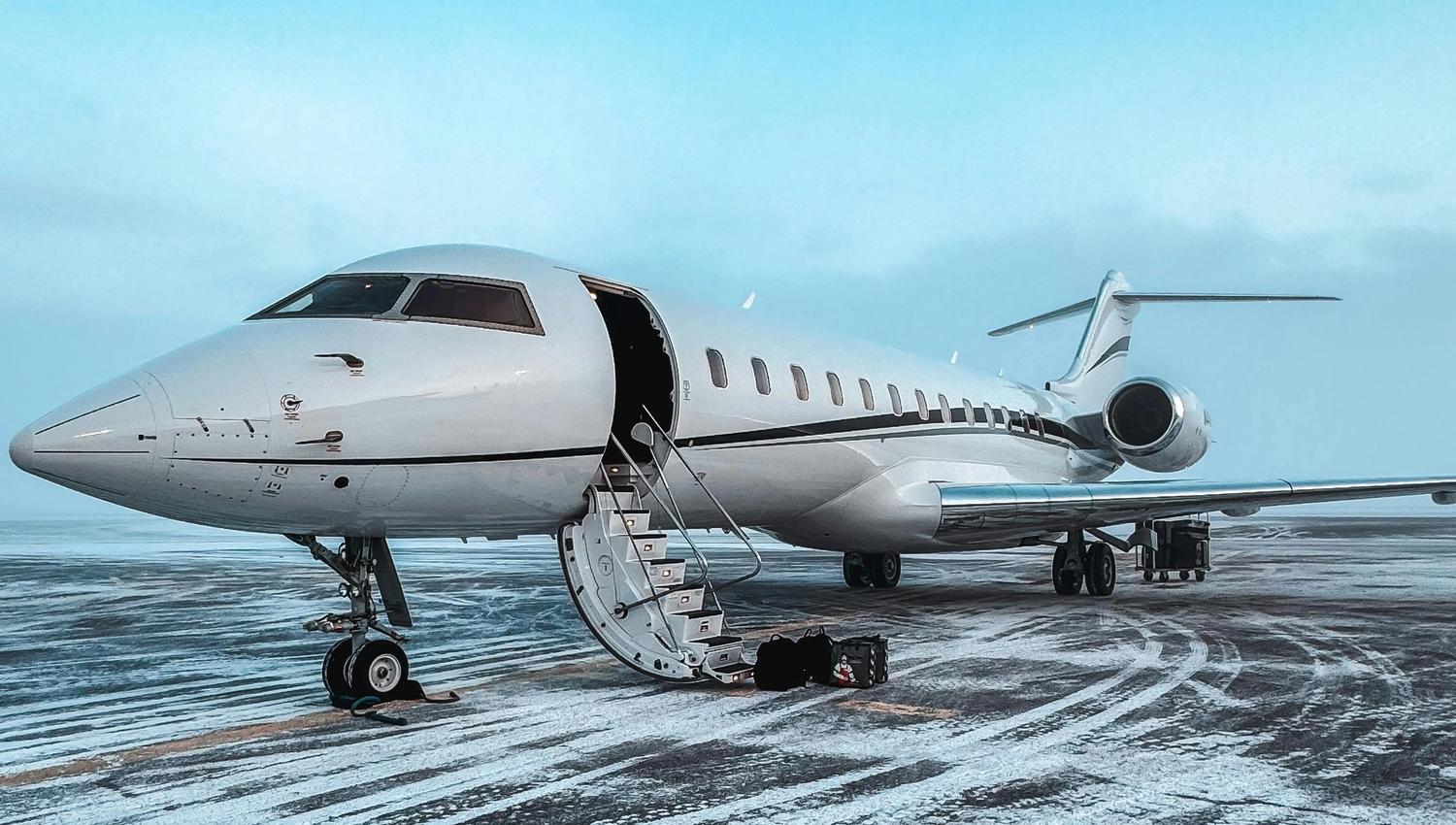 Private jet