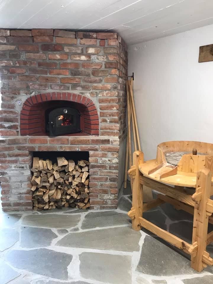 Stone oven