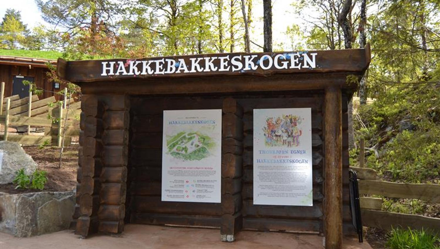 Information sign Hakkebakkeskogen