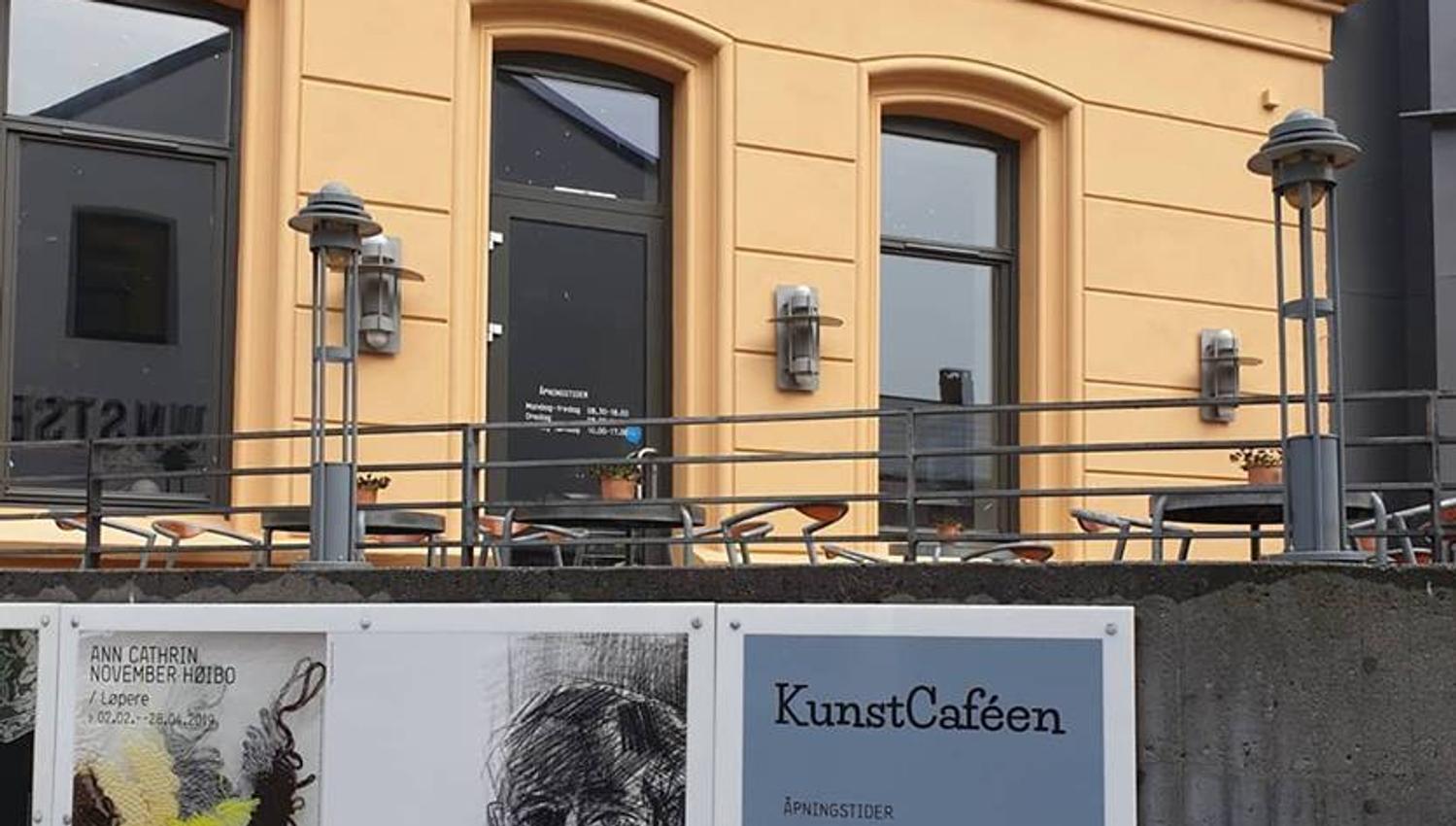KunstCaféen ute