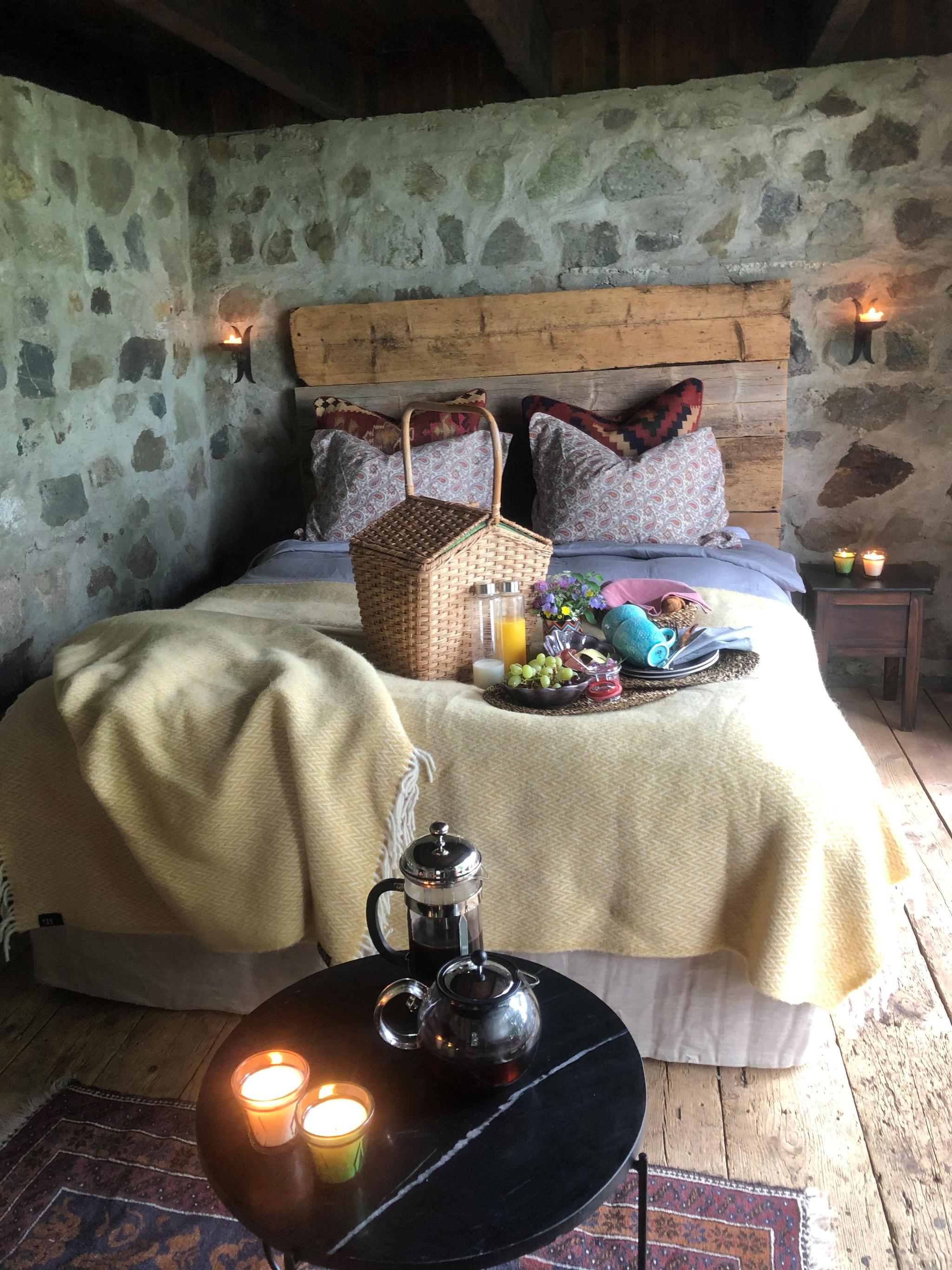 Uniqe accommodation, glamping, stonehut, Gjøvik