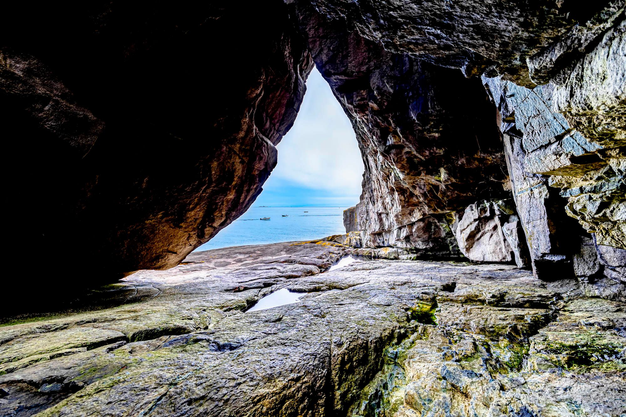 The tourist office gives you information about attractions in the area. Like Skarvøya. 