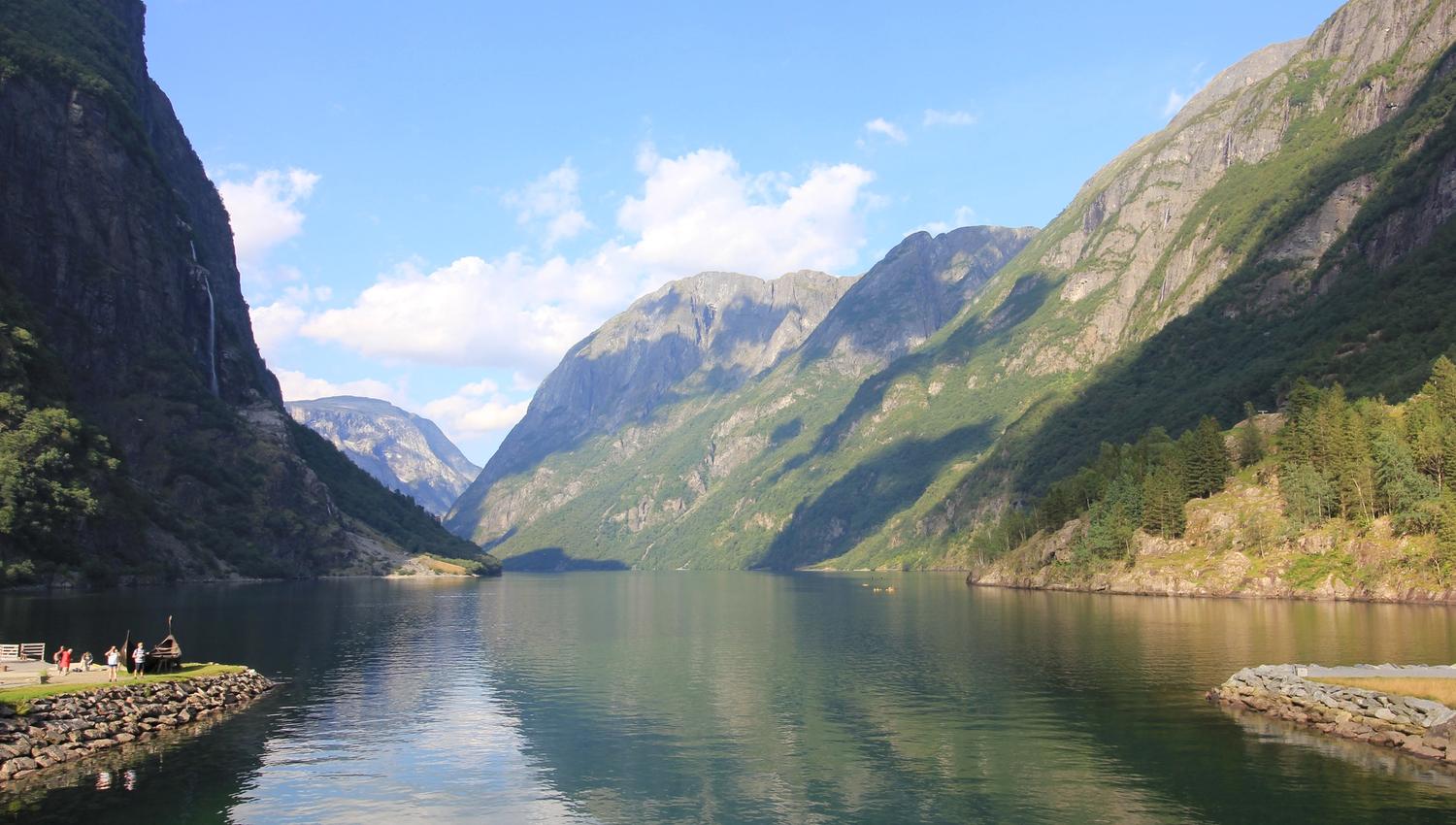 Skahjem Gard, Aurland