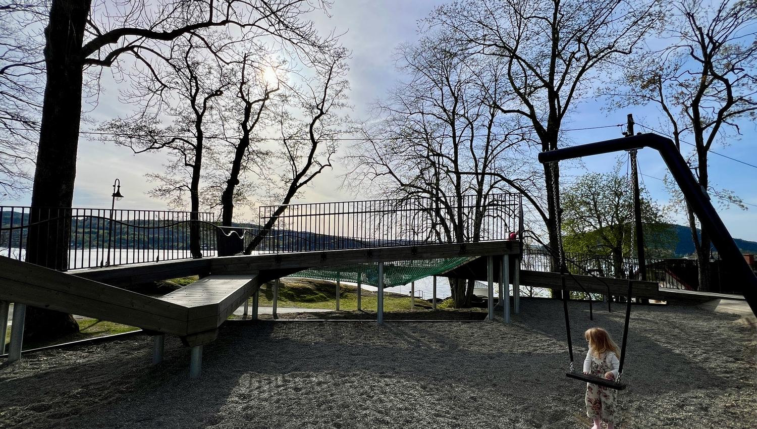 Lekeplassen i Badeparken