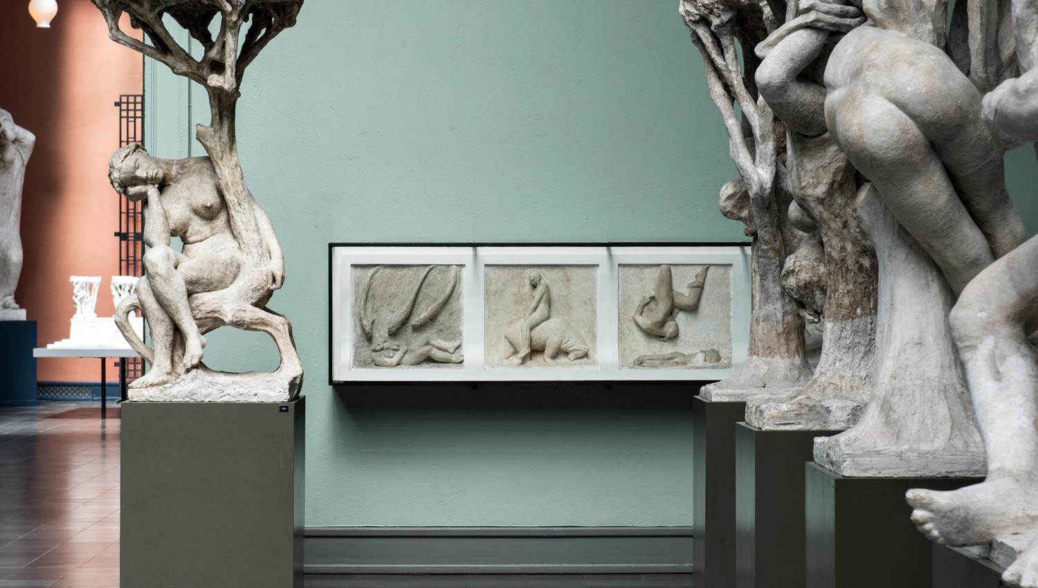 Statues from the fountain