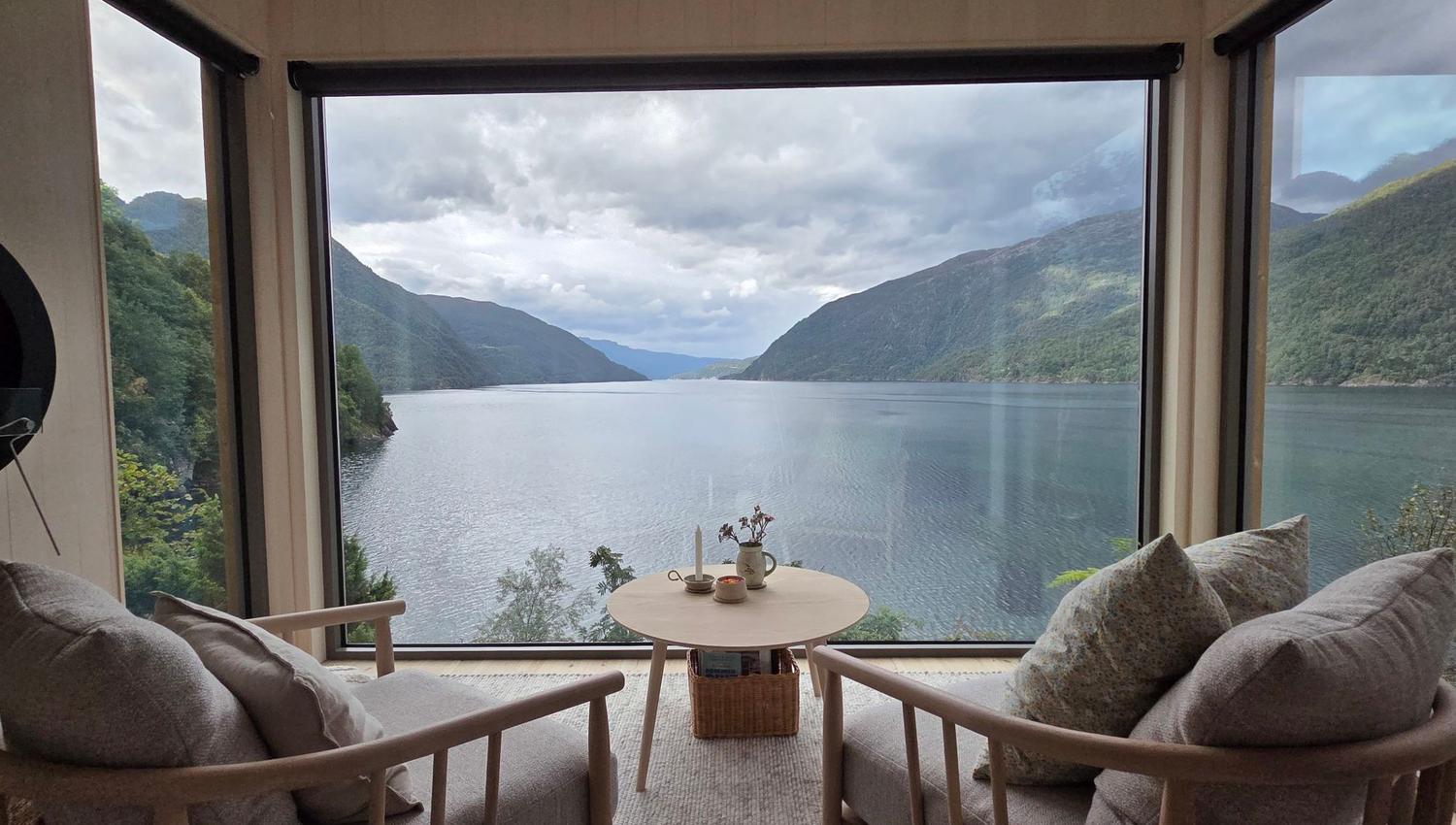 Fivelandsneset Fjordhytter