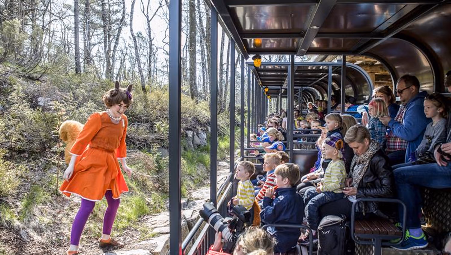 Train theater in Hakkebakkeskogen