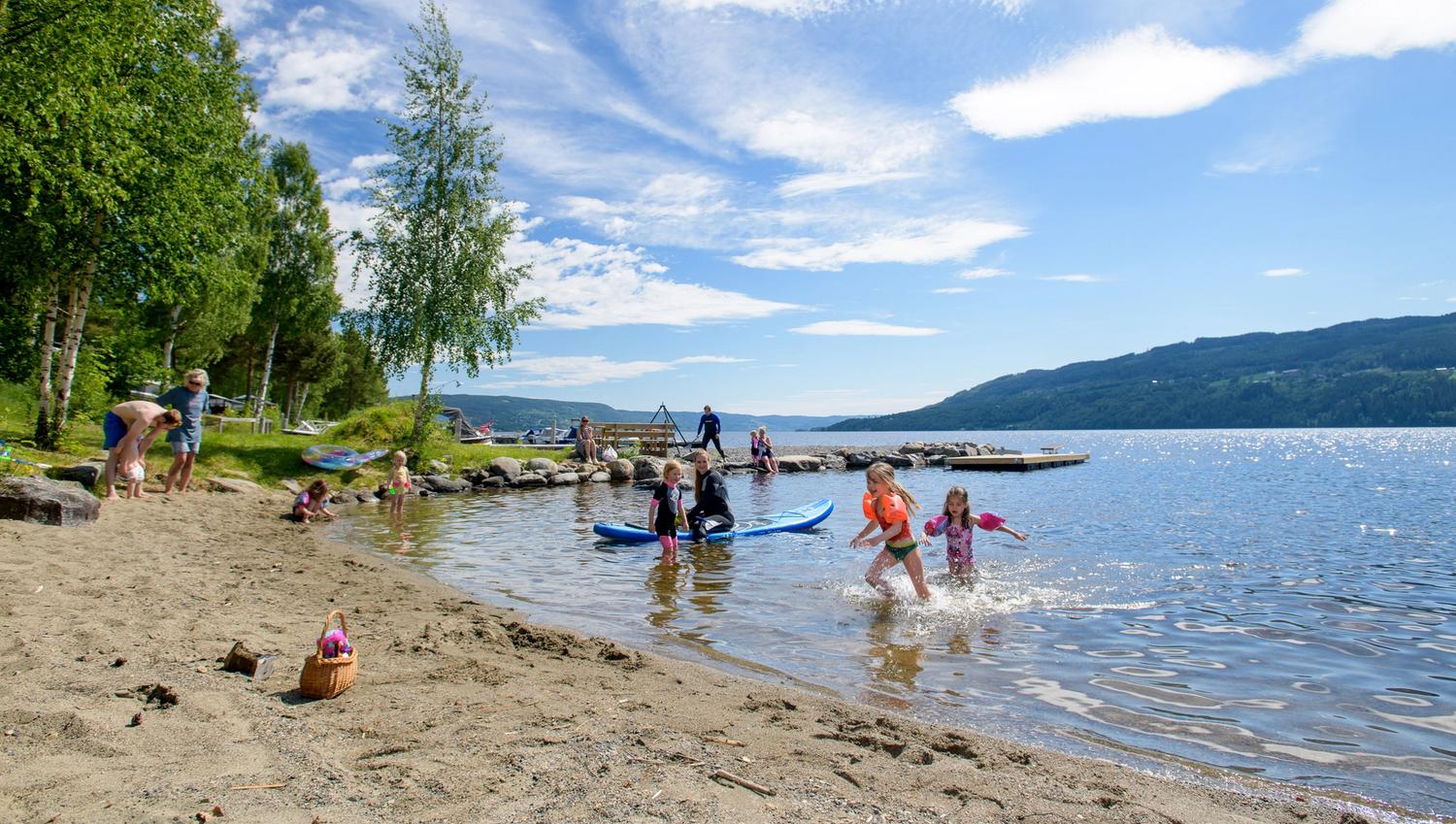 Lyngstrand Camping_Søndre_Land_badestrand_Foto_Bjørn_Stuedal