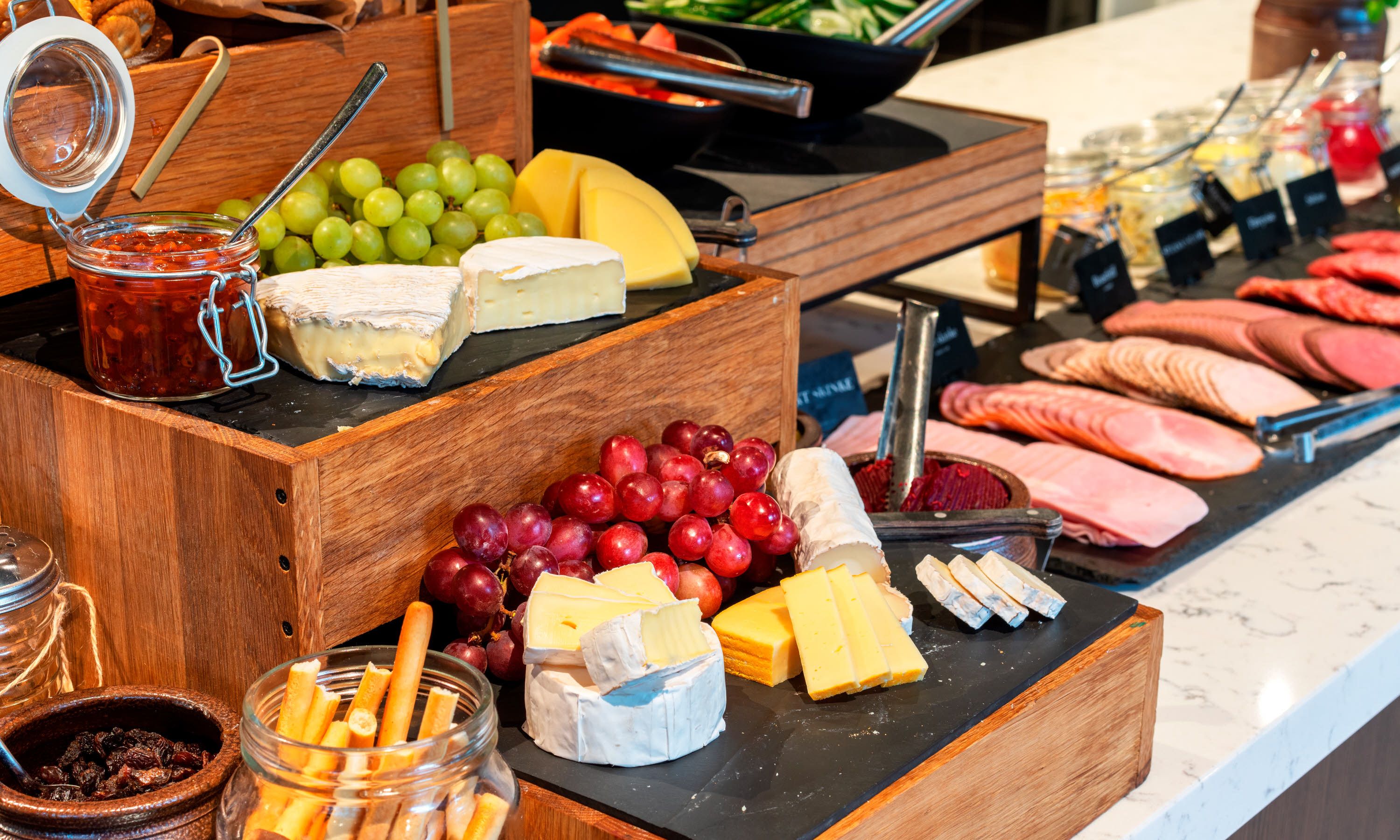 Breakfast at Thon Hotel Bristol