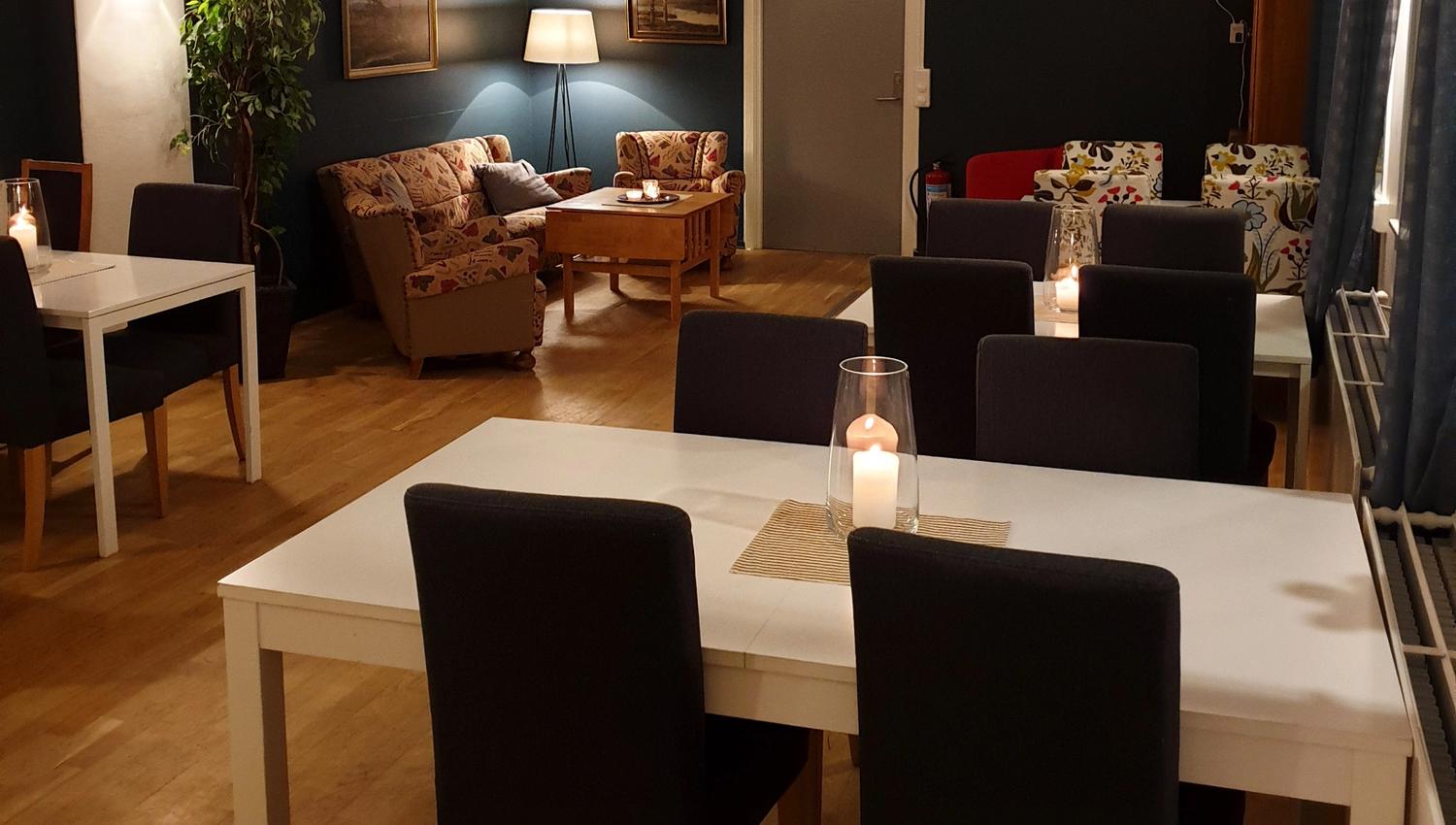 Kafe/restaurant/bar/pub hos Malm Hotell i Steinkjer kommune