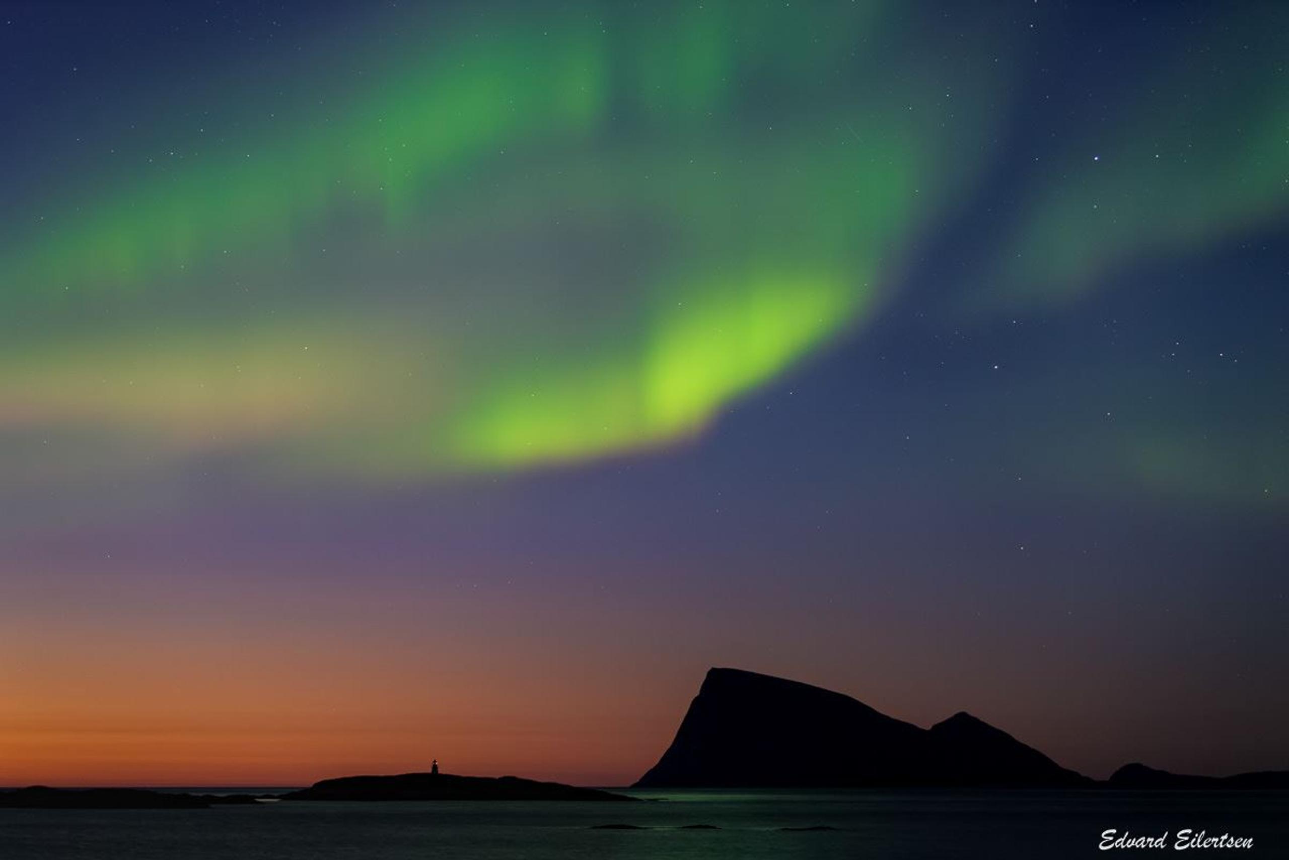 Nordlys over øya Håja