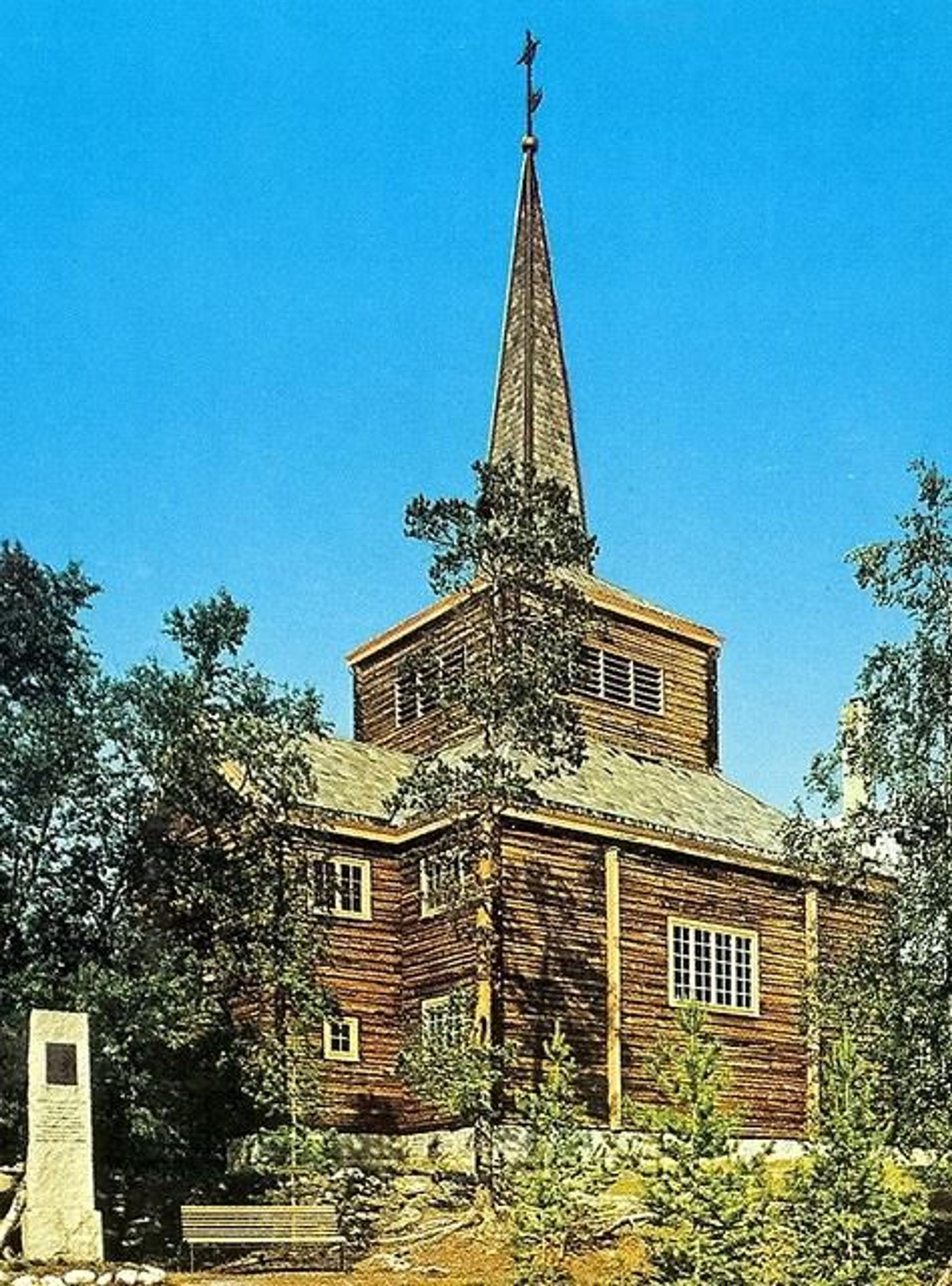 Svanvik_kirke[1].jpg