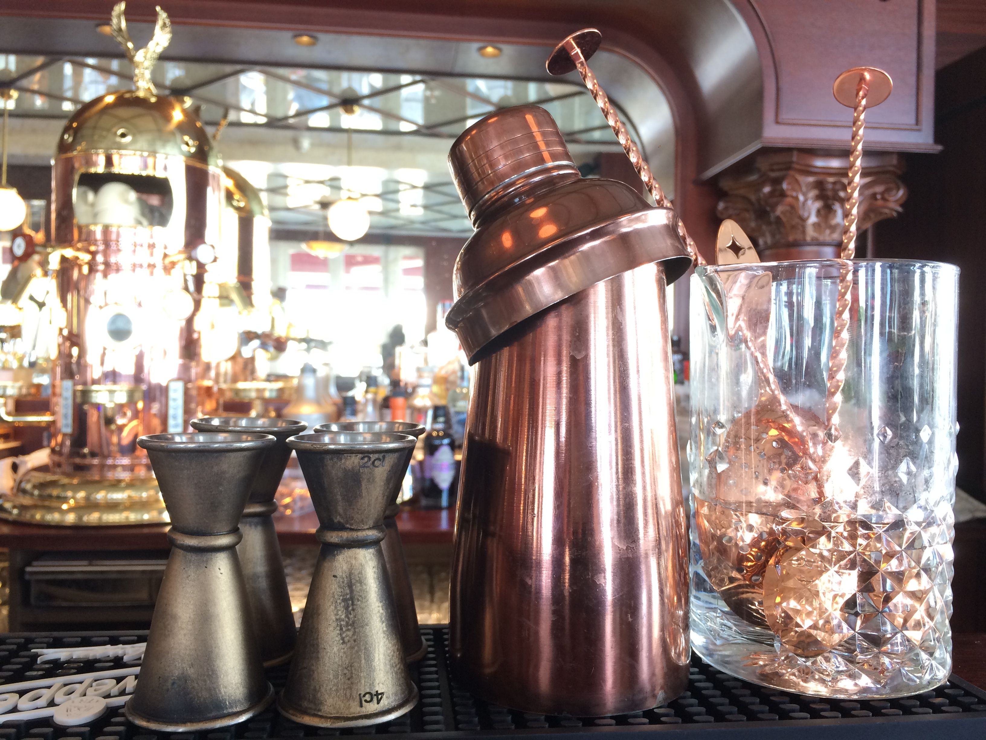 PROMENADEN BAR OG BRASSERI