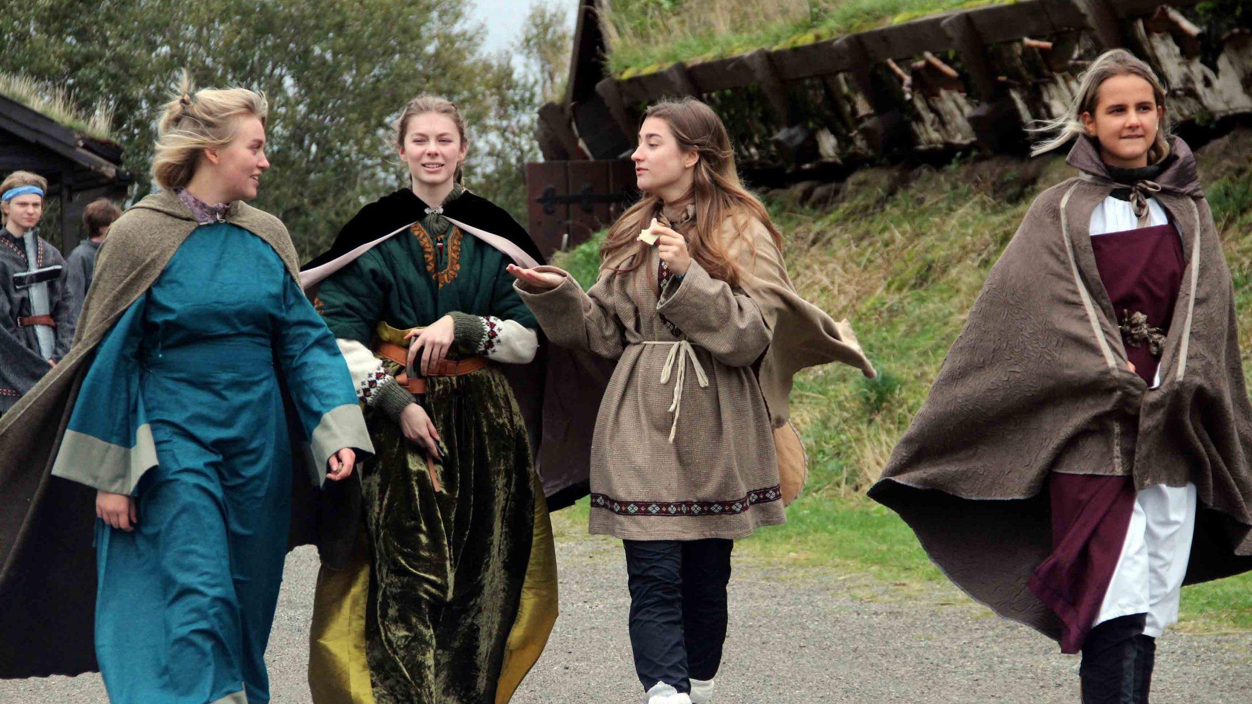 Høvdingsete på Sandnes – Omvisning og middag i vikingtiden