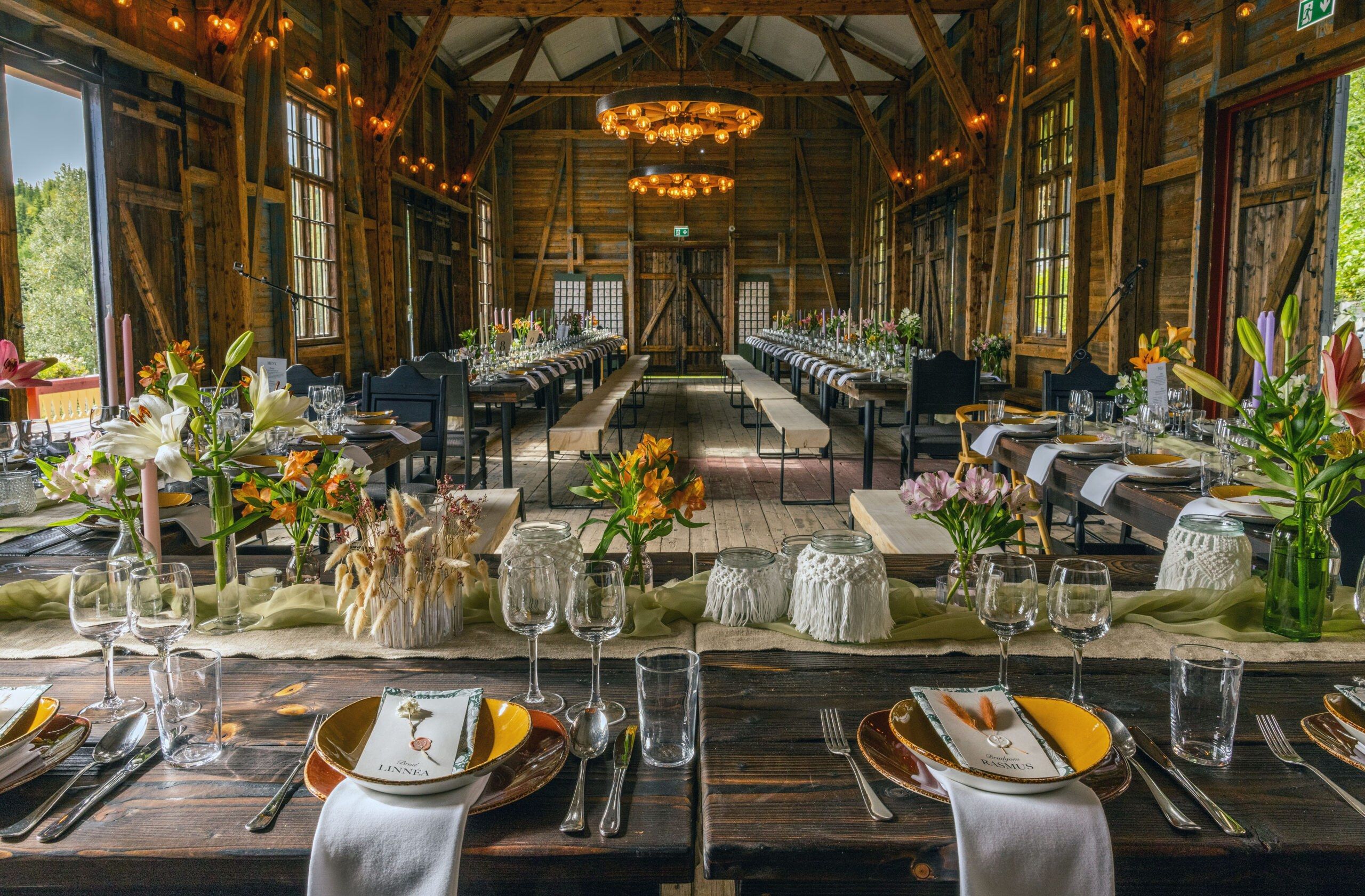 Huso Barn Wedding September 23 3 scaled