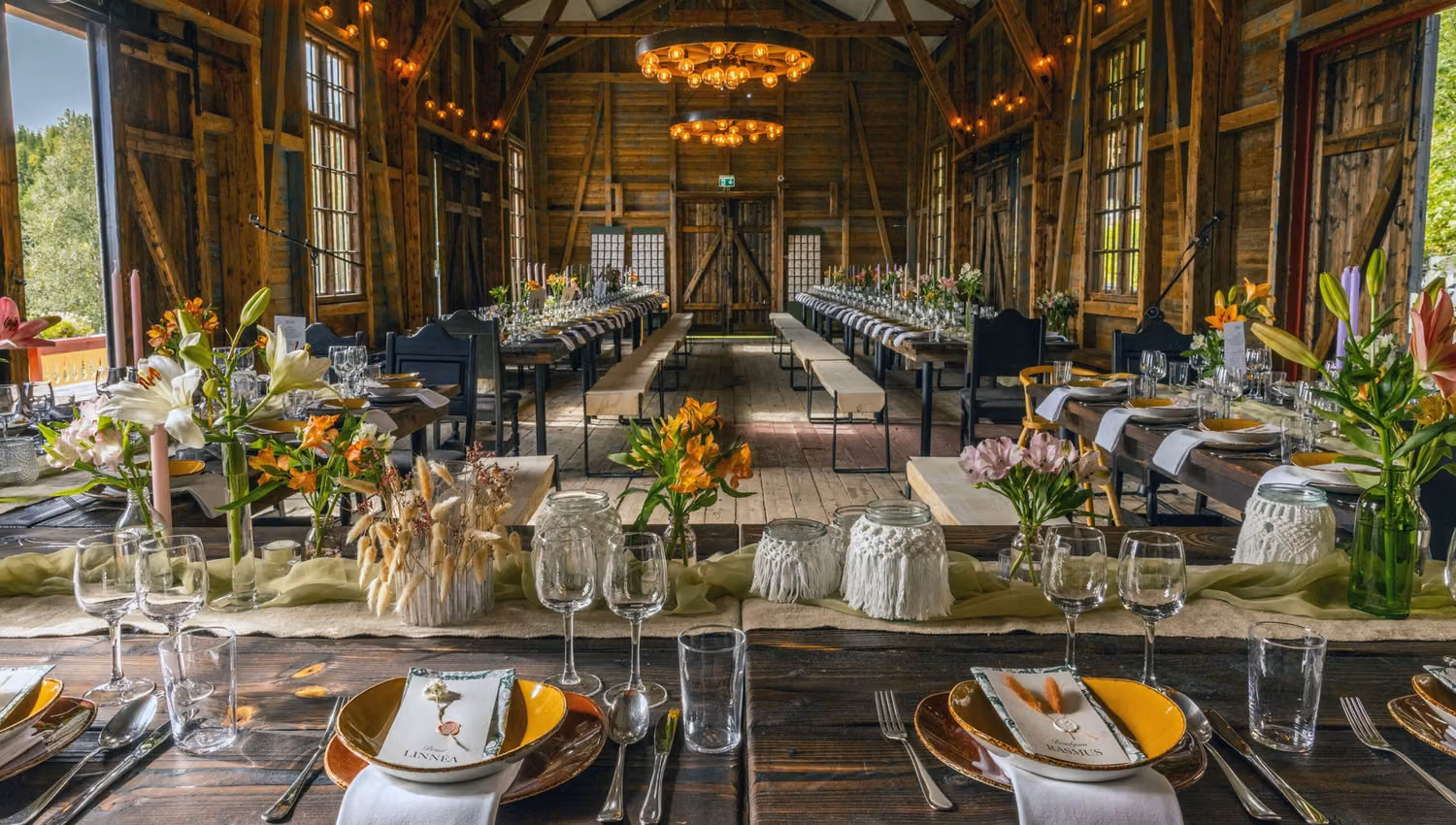 Huso Barn Wedding September 23 3 scaled
