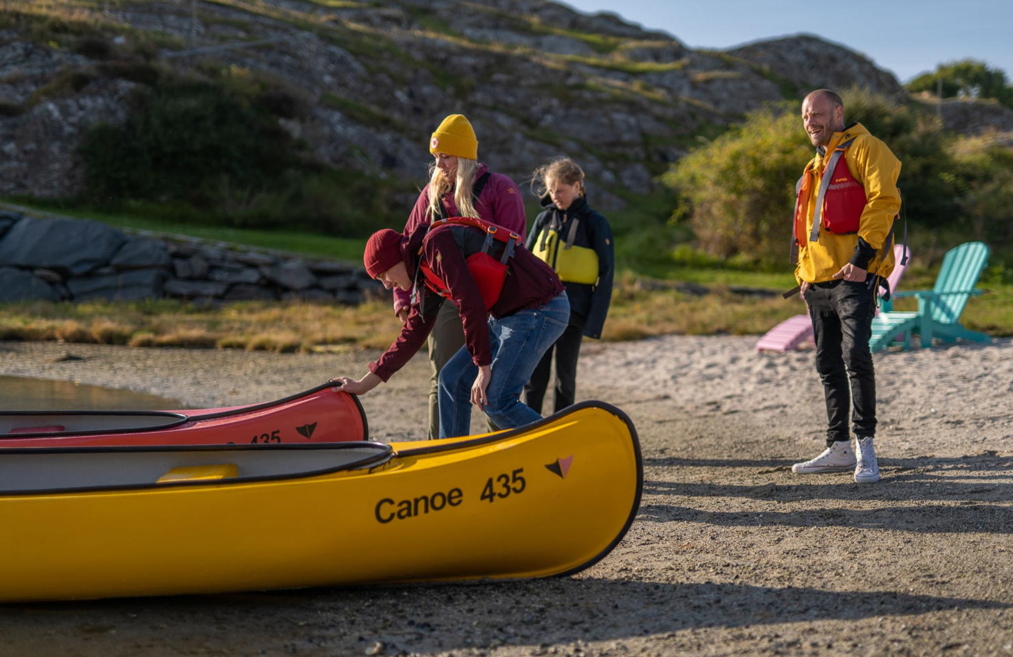 Canoe trip in Sandrenna at Kvitsøy island
