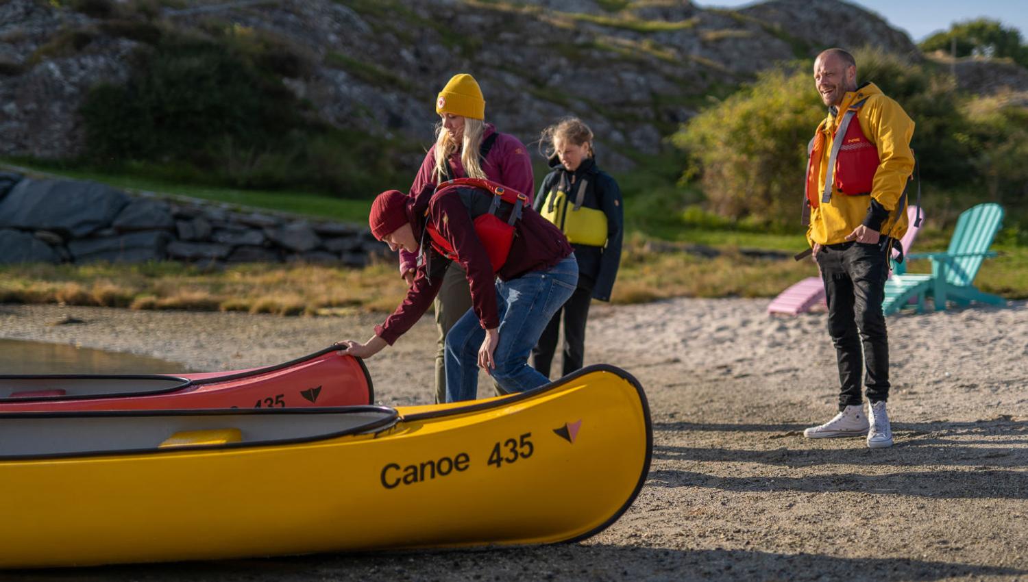 Canoe trip in Sandrenna at Kvitsøy island