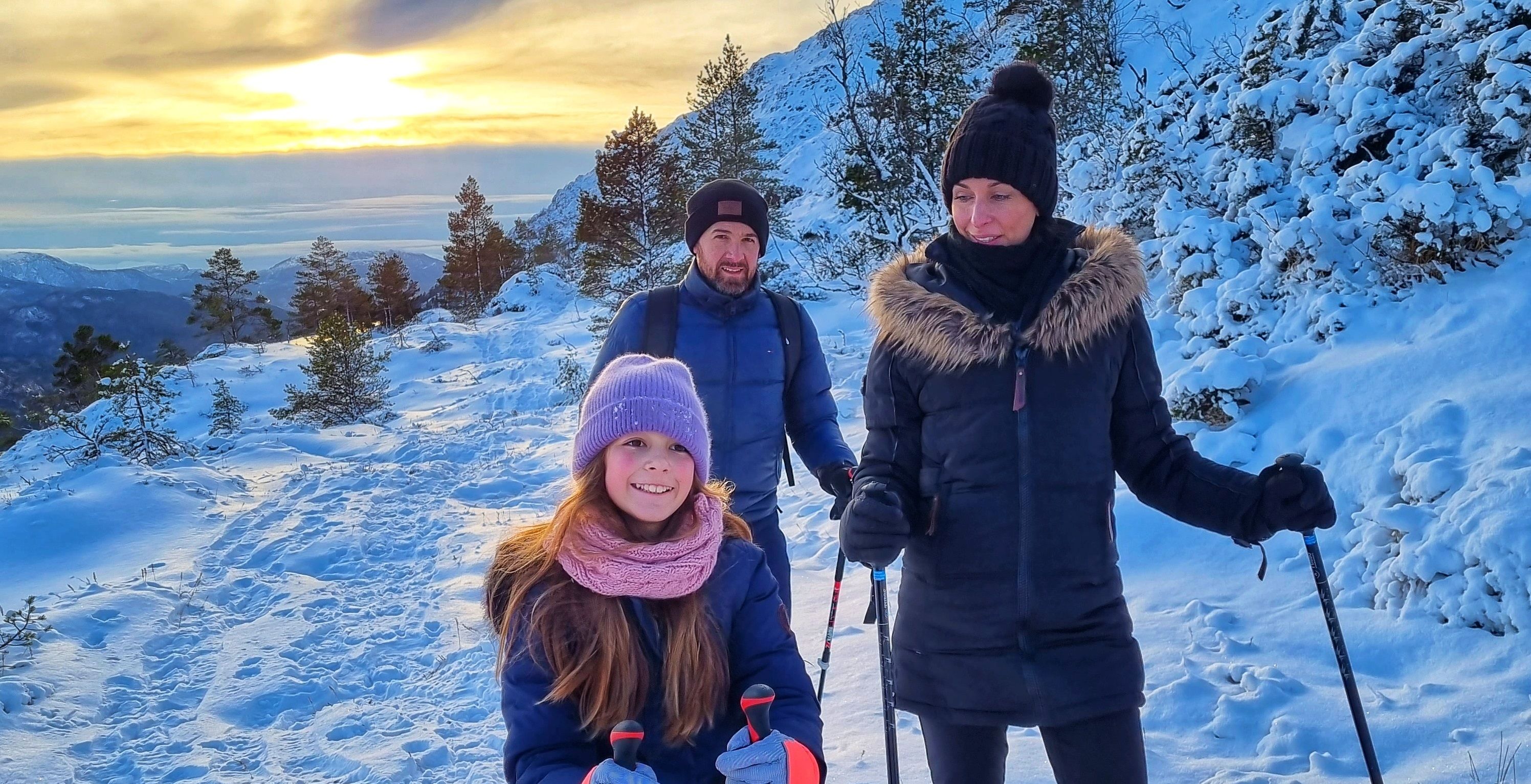 Snowshoe Hiking 