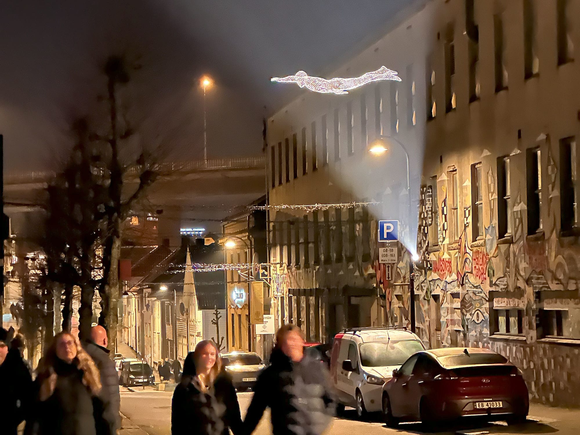 The Travellers light sculptures