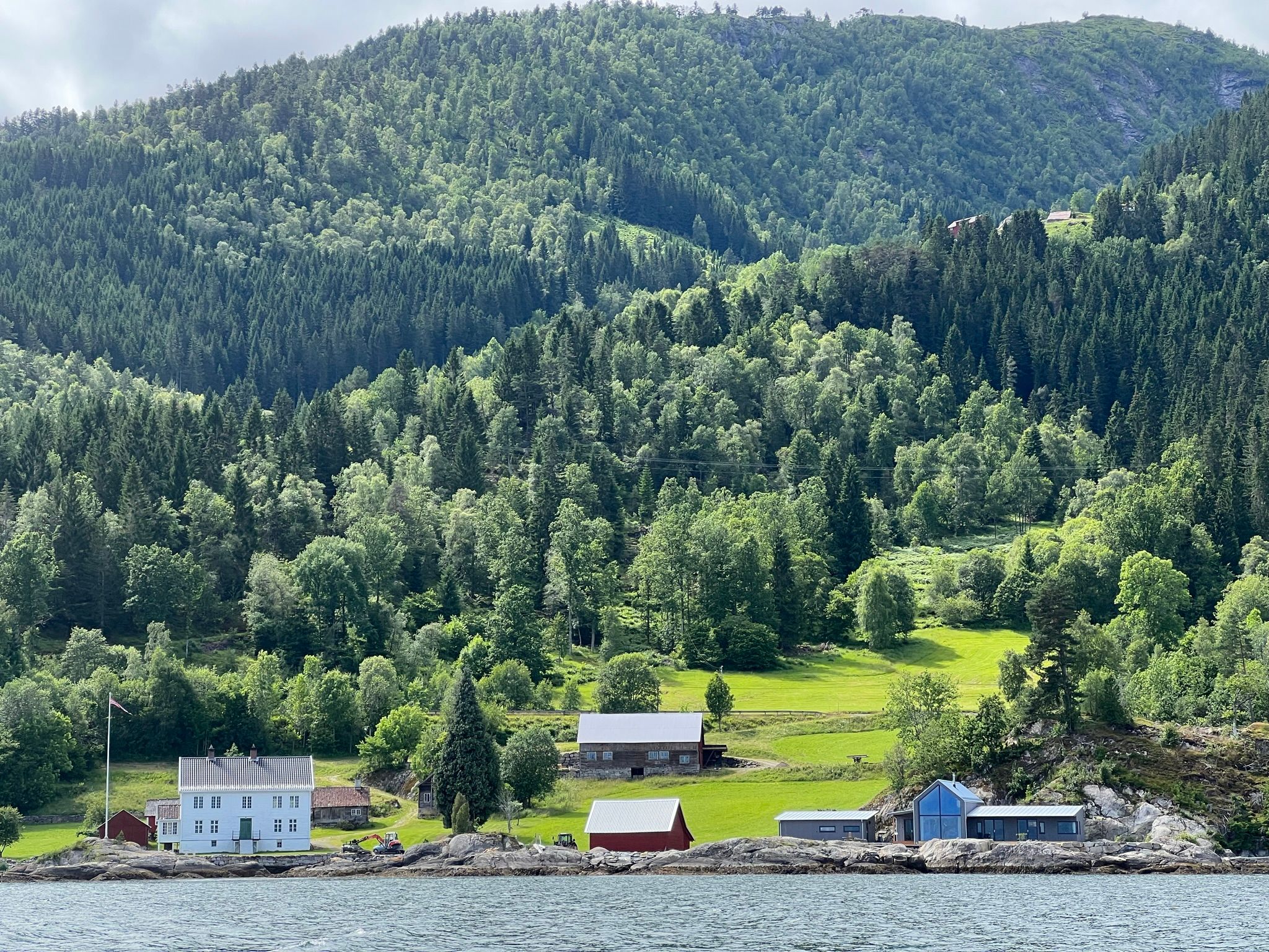 Flesje Gard, Balestrand