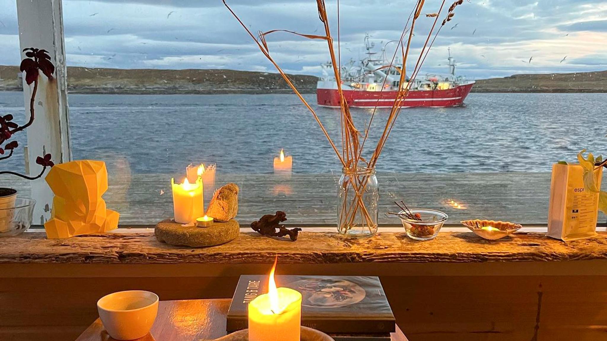 Charming coffee bar in Træna
