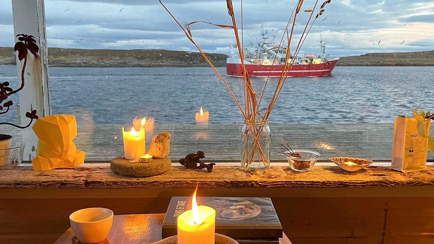 Charming coffee bar in Træna