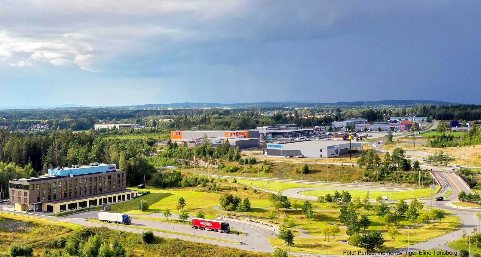 the trading park with Brennemoen Hotel