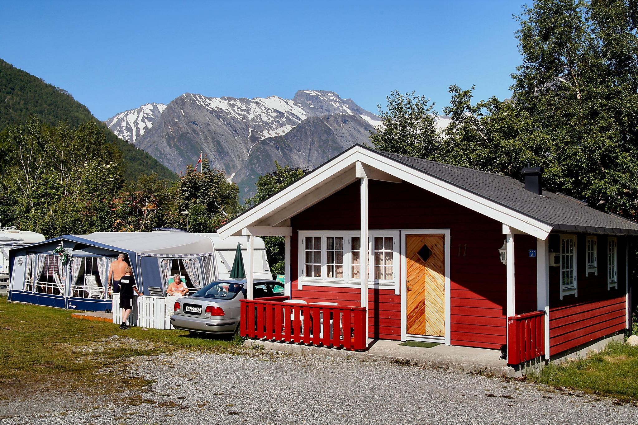 Hjørundfjord Camping