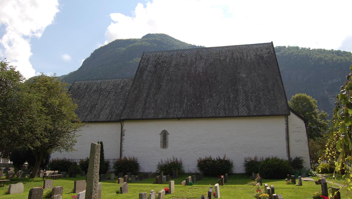 Vangen kyrkje, Aurland