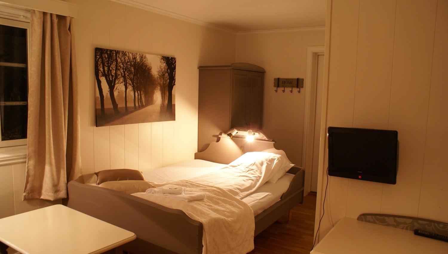 Fjordslottet Hotell - Hotelrom