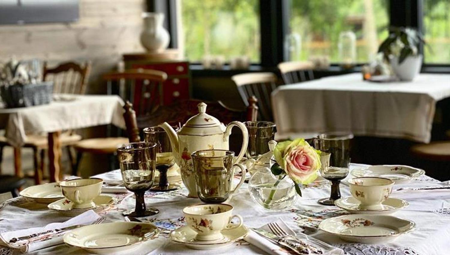 Set table at Lillavendel