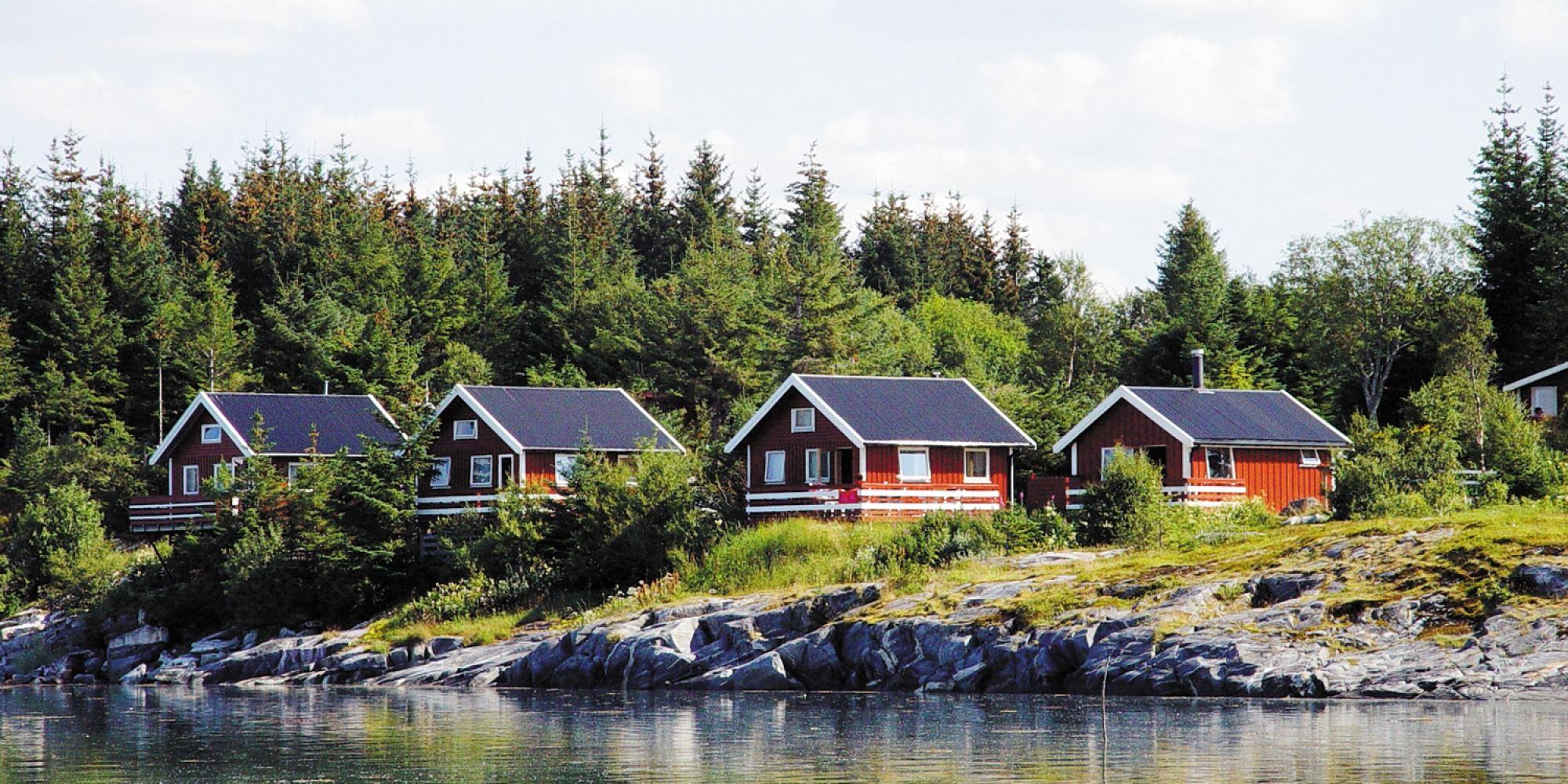 Offersøy Camping Helgeland - overnatting med utleie av båt og sykkel