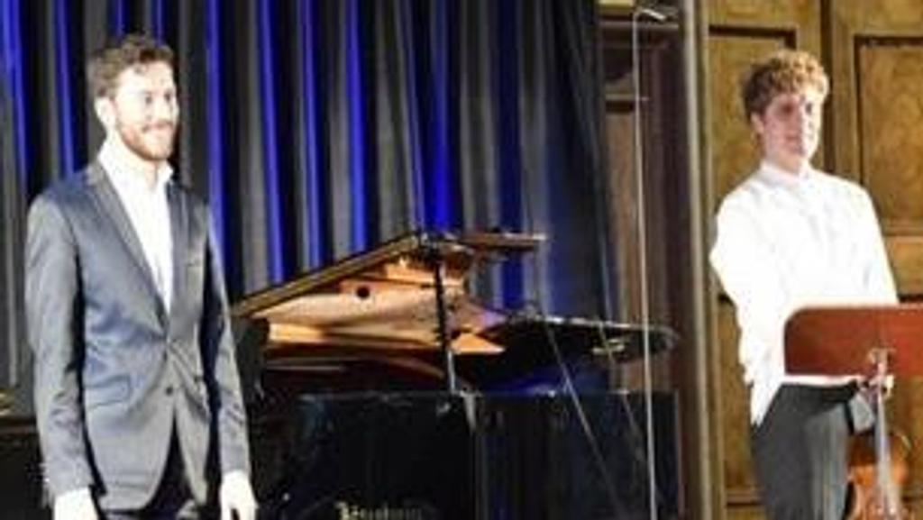 Performers Laurens Weinhold and Christian Sommerfelt at the concert
