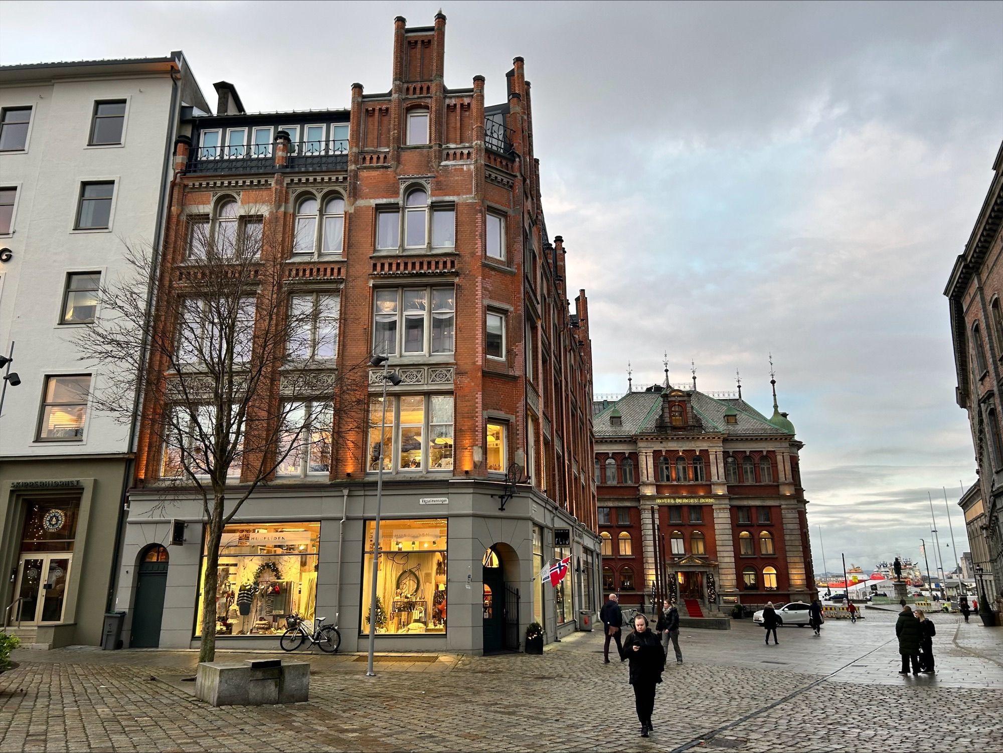 Husfliden Bergen AS