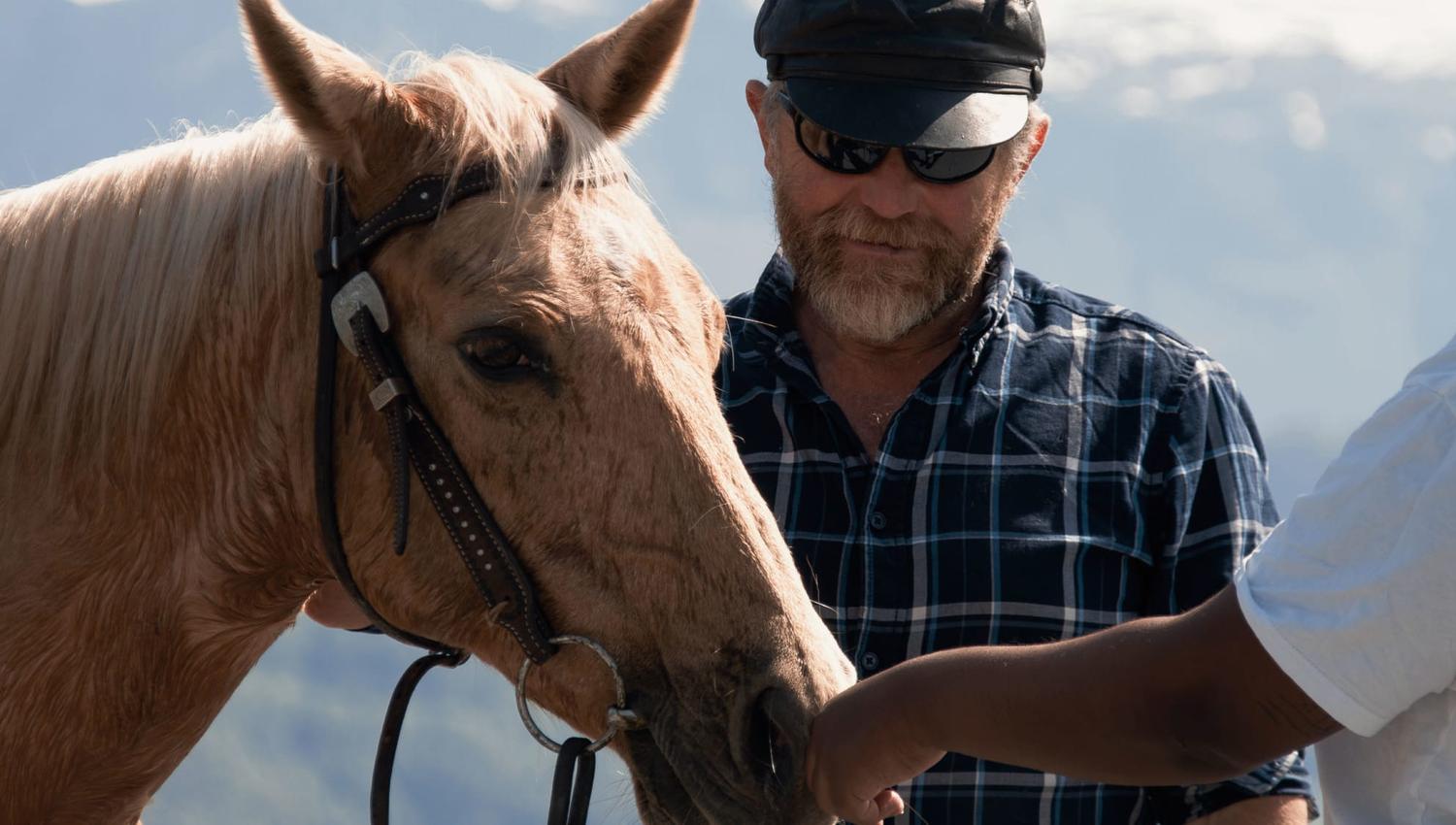 Guidet ridetur i Åkrafjorden