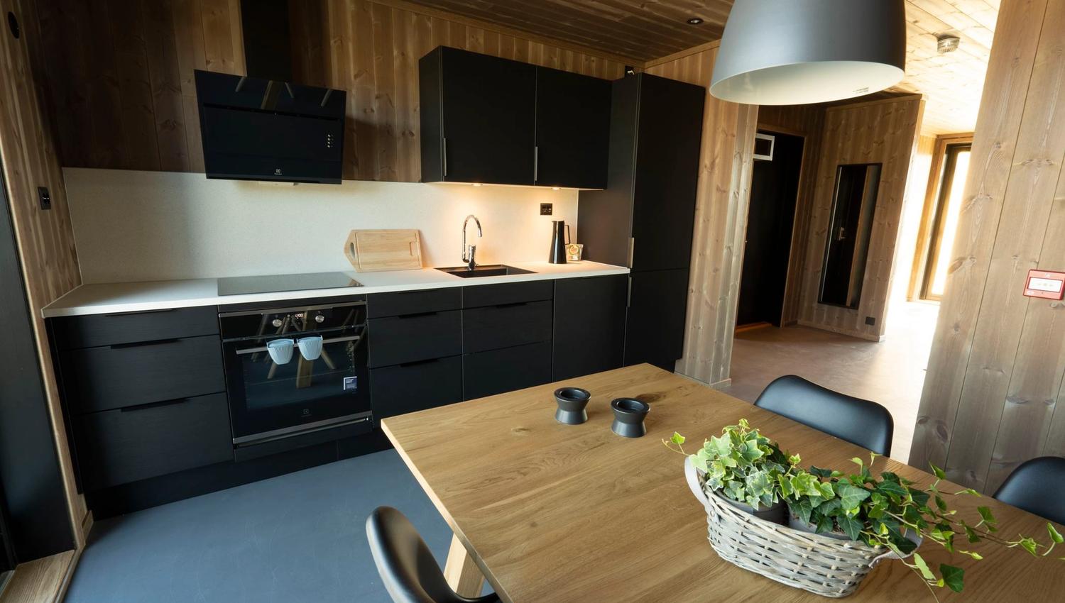 Risøyhamn Sjøhus kitchen