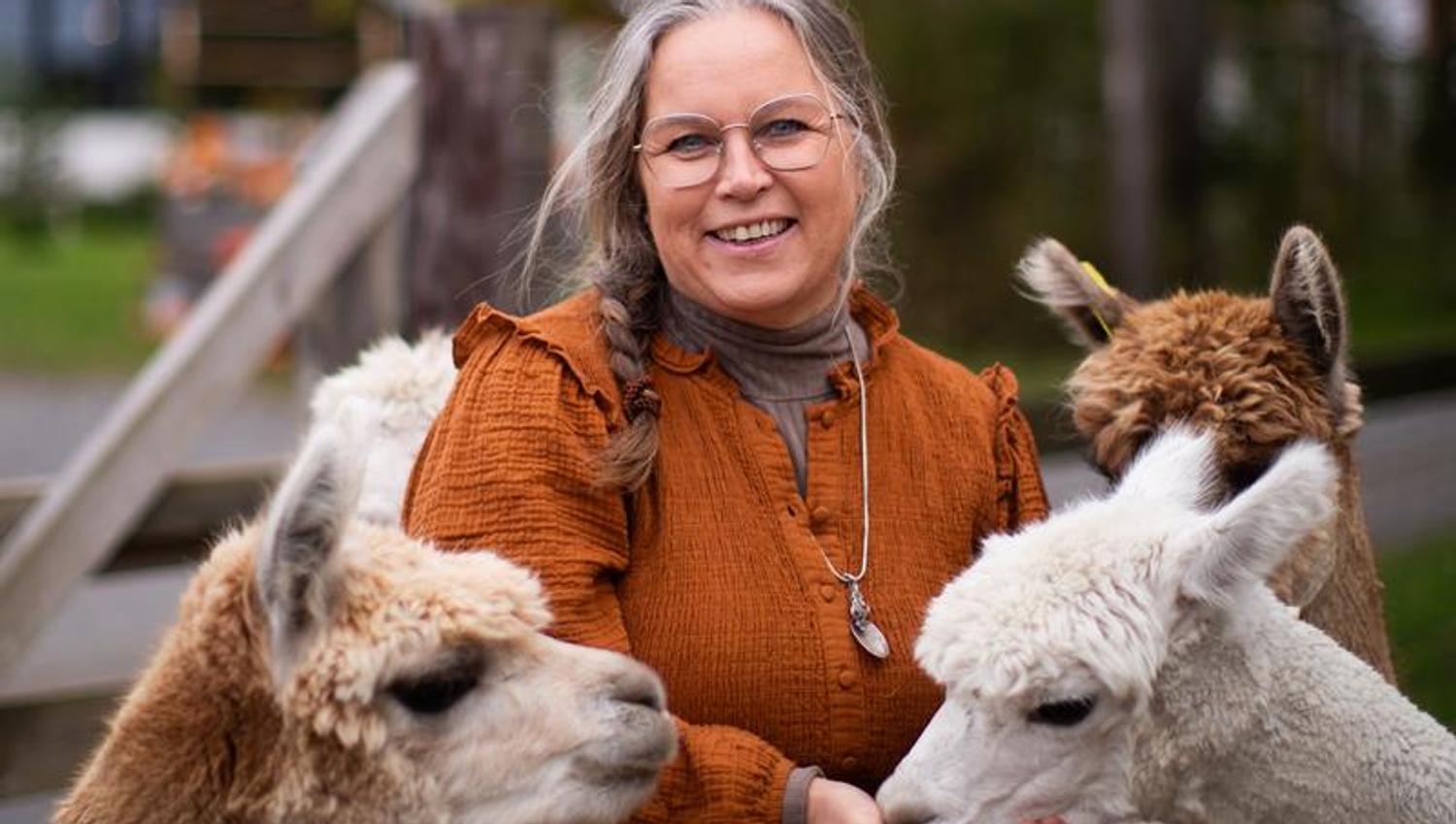 Guro & The Alpacas