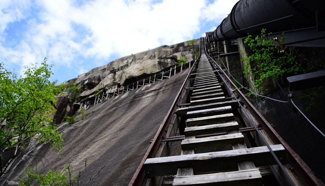 Ladder ascent up the mountainside alongside the pipeline in Tyssedal.