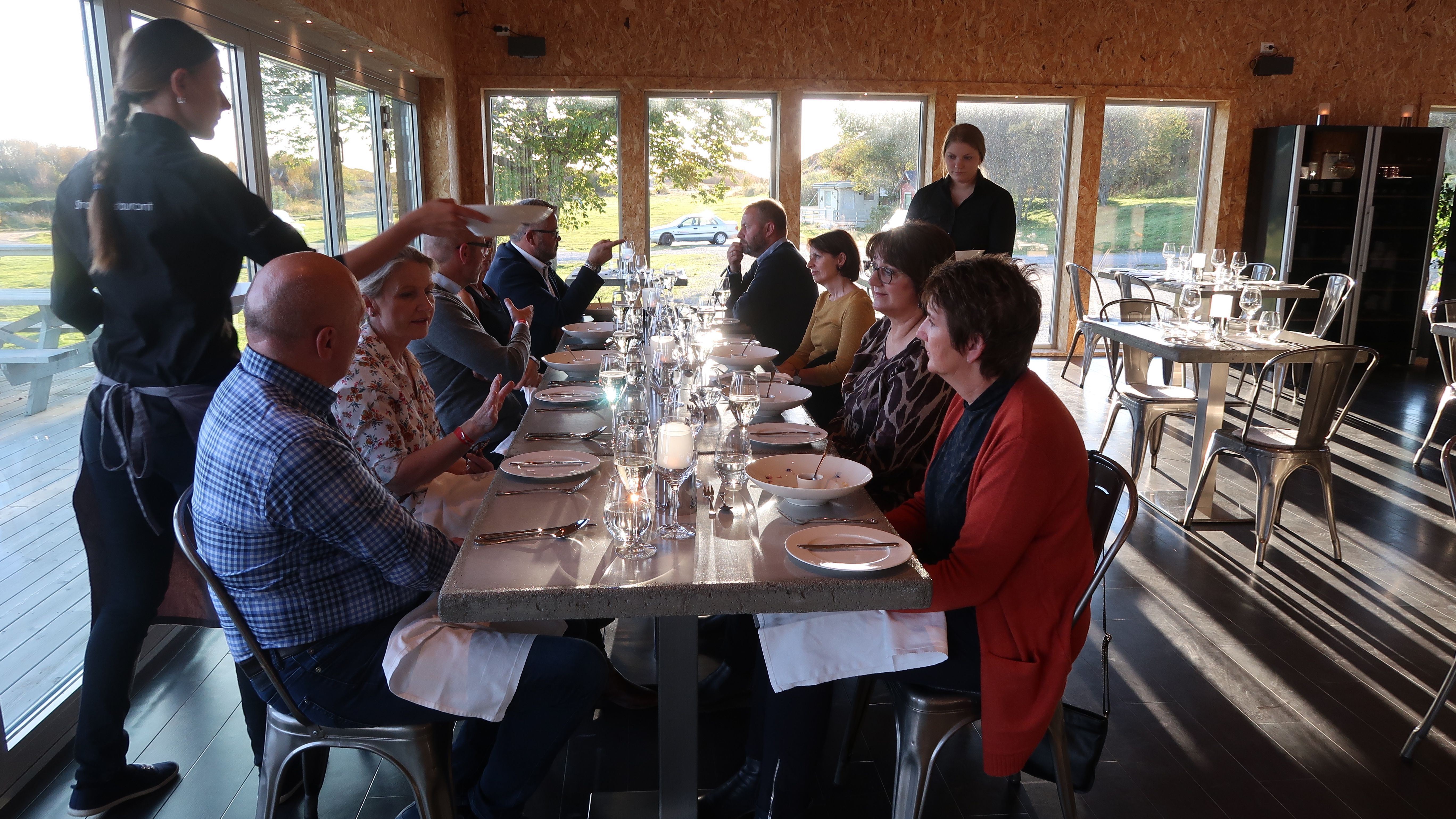 Torghatten Strandrestaurant  a dining close to the ingredients