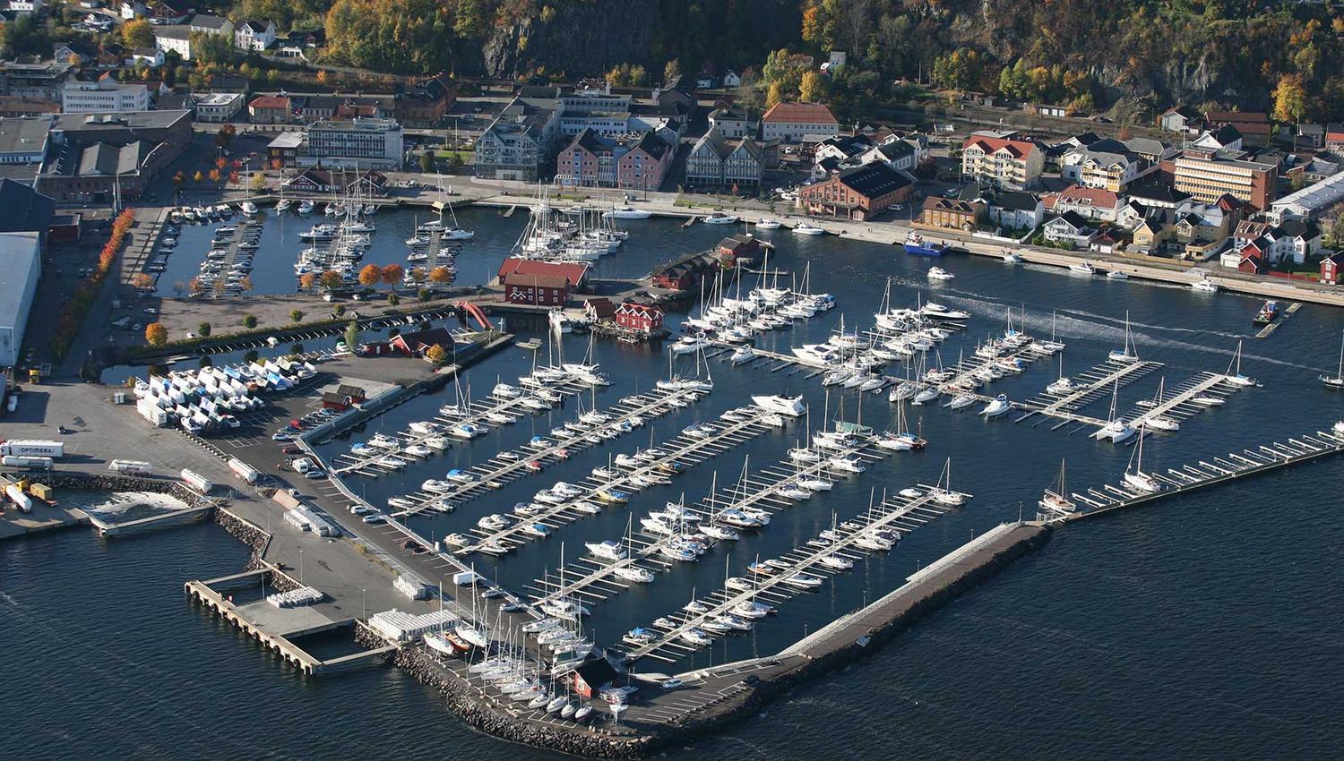 Overview of the marina