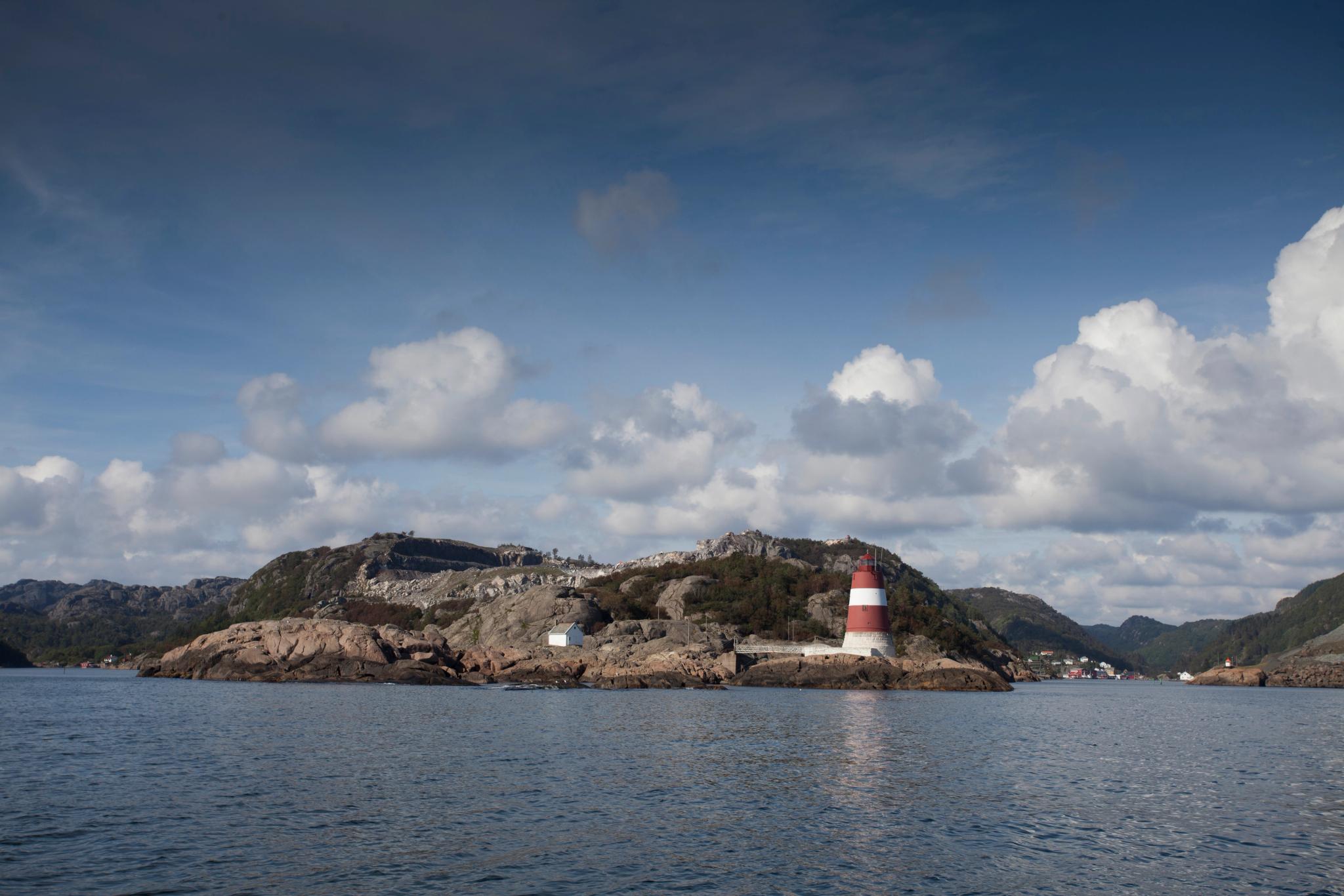 Little Presteskjær lighthouse